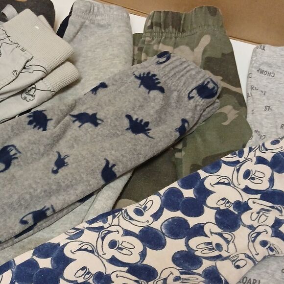 Child of Mine, Carter's, unbranded boys lot of sweatpants,  size 12M EUC - Picture 3 of 4